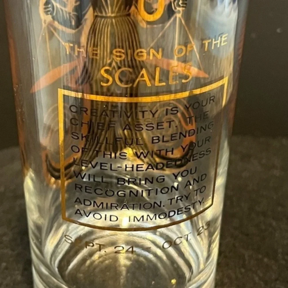 Vintage Libra Zodiac Gold Glass Tumbler